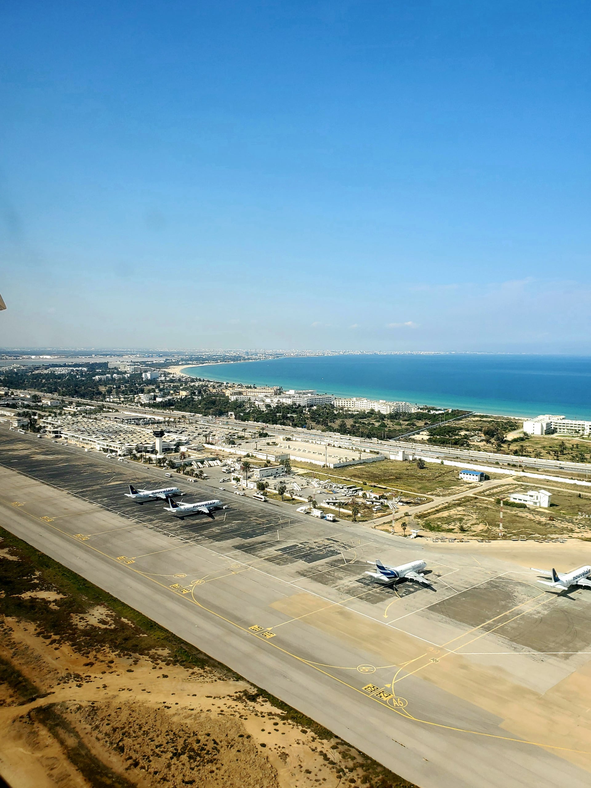 vue aérienne aéroport Tunisie